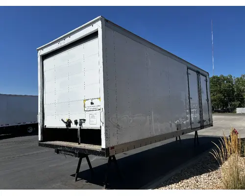 FREIGHTLINER M2 106 Box  Bed