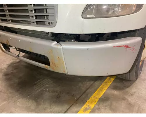 FREIGHTLINER M2-106 Bumper Assembly, Front