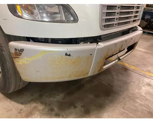 FREIGHTLINER M2-106 Bumper Assembly, Front