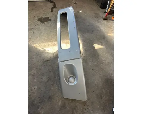 FREIGHTLINER M2 106 Bumper Assembly, Front
