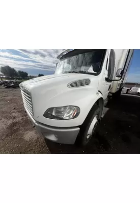 FREIGHTLINER M2 106 Bumper Assembly, Front