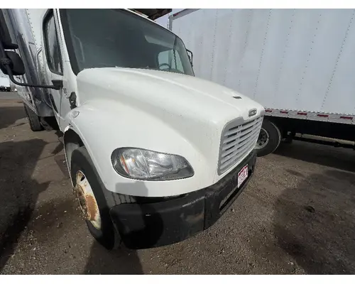 FREIGHTLINER M2 106 Bumper Assembly, Front