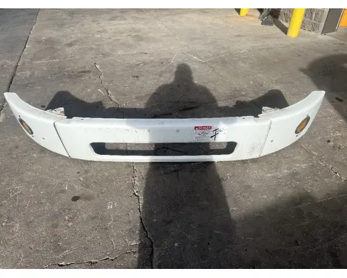 FREIGHTLINER M2 106 Bumper Assembly, Front