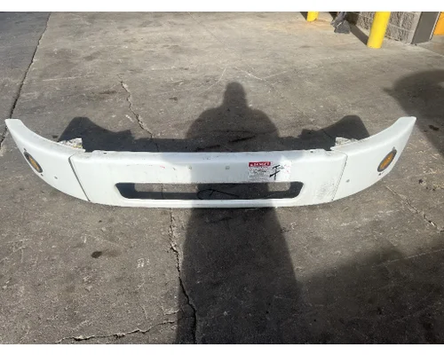 FREIGHTLINER M2 106 Bumper Assembly, Front