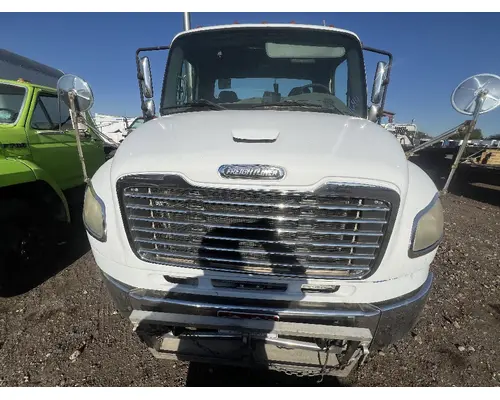 FREIGHTLINER M2 106 Bumper Assembly, Front
