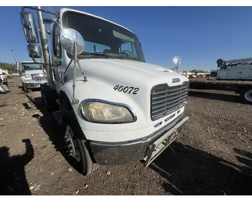 FREIGHTLINER M2 106 Bumper Assembly, Front