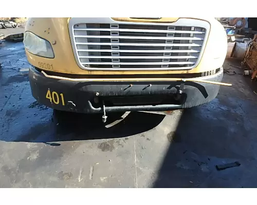 FREIGHTLINER M2 106 Bumper Assembly, Front