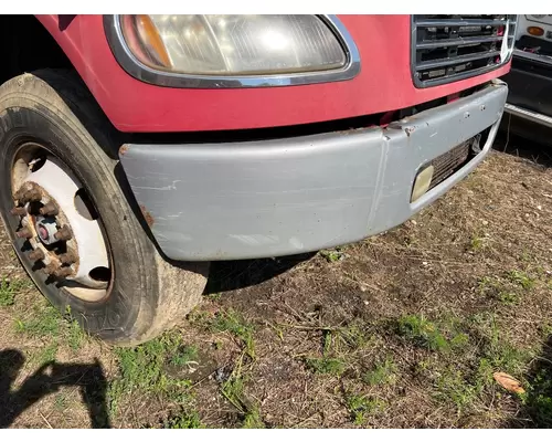 FREIGHTLINER M2 106 Bumper Assembly, Front