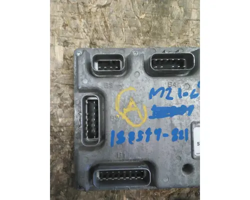 FREIGHTLINER M2 106 CAB CONTROL UNIT MODULE