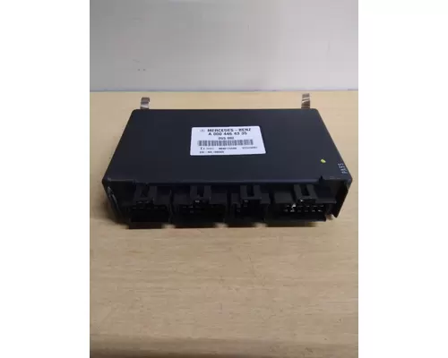 FREIGHTLINER M2 106 CAB CONTROL UNIT MODULE
