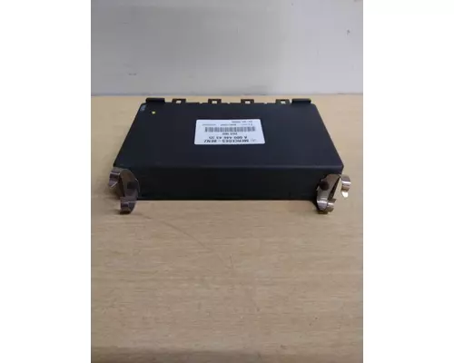 FREIGHTLINER M2 106 CAB CONTROL UNIT MODULE