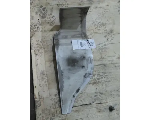FREIGHTLINER M2 106 CAB SKIRT FILLER PANEL