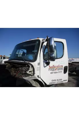 FREIGHTLINER M2 106 CAB