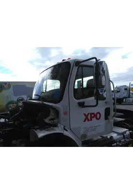 FREIGHTLINER M2 106 CAB