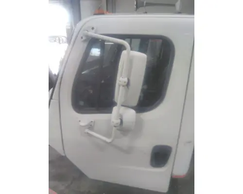 FREIGHTLINER M2 106 CAB