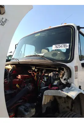 FREIGHTLINER M2 106 CAB