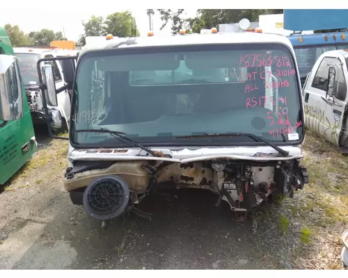 FREIGHTLINER M2 106 CAB