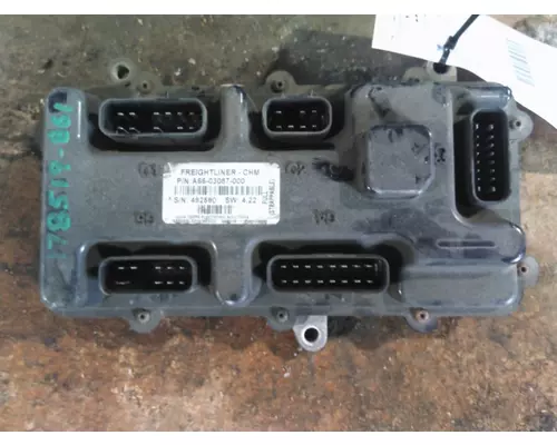 FREIGHTLINER M2 106 CHASSIS CONTROL MODULE (CCM)