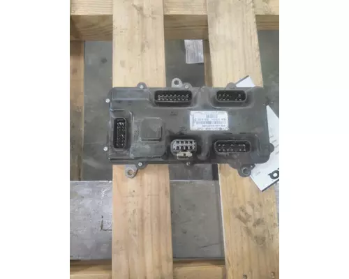 FREIGHTLINER M2 106 CHASSIS CONTROL MODULE (CCM)