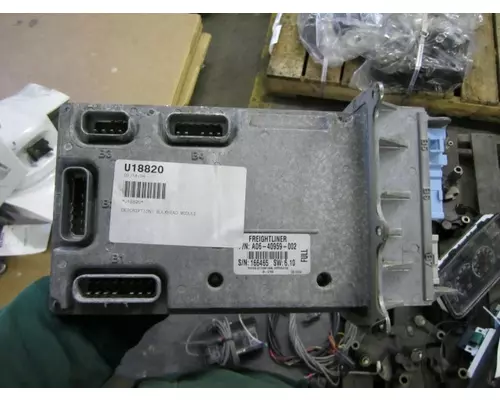 FREIGHTLINER M2 106 CHASSIS CONTROL MODULE (CCM)