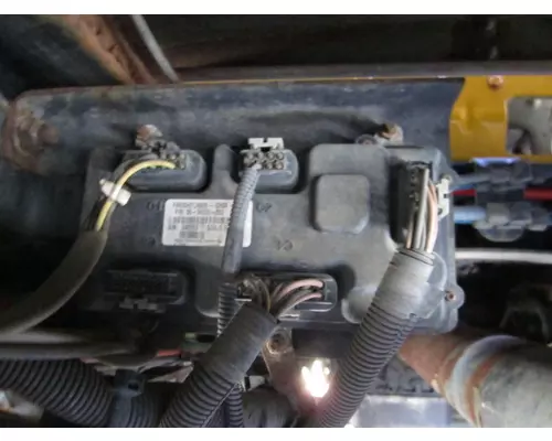 FREIGHTLINER M2 106 CHASSIS CONTROL MODULE (CCM)