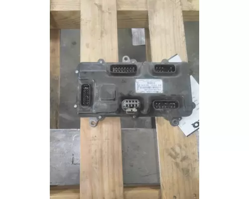 FREIGHTLINER M2 106 CHASSIS CONTROL MODULE..CCM