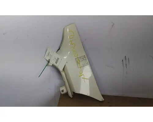 FREIGHTLINER M2 106 COWL