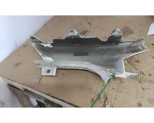 FREIGHTLINER M2 106 COWL