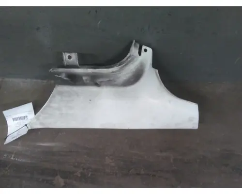 FREIGHTLINER M2 106 COWL