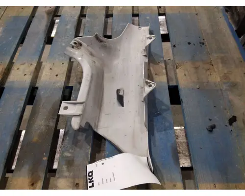 FREIGHTLINER M2 106 COWL