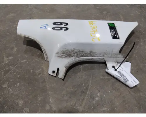 FREIGHTLINER M2 106 COWL