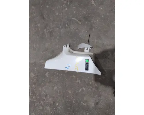 FREIGHTLINER M2 106 COWL