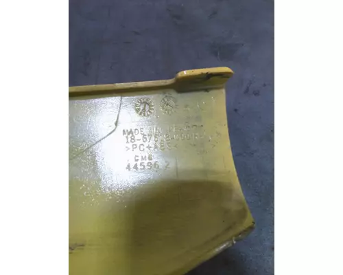 FREIGHTLINER M2 106 COWL