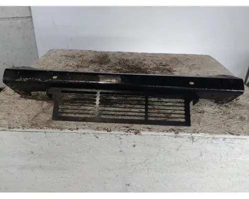 FREIGHTLINER M2 106 CROSSMEMBER