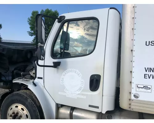 FREIGHTLINER M2-106 Cab Assembly