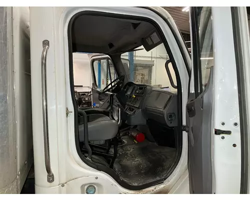 FREIGHTLINER M2-106 Cab Assembly