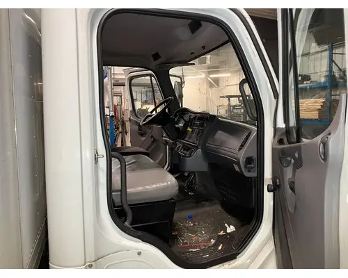 FREIGHTLINER M2-106 Cab Assembly