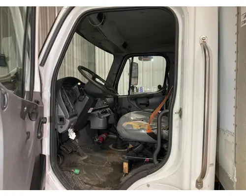 FREIGHTLINER M2-106 Cab Assembly