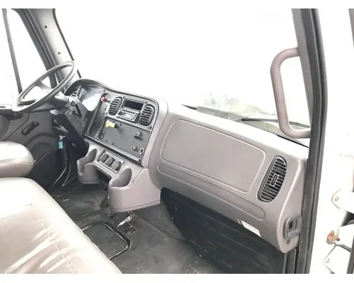 FREIGHTLINER M2-106 Cab Assembly