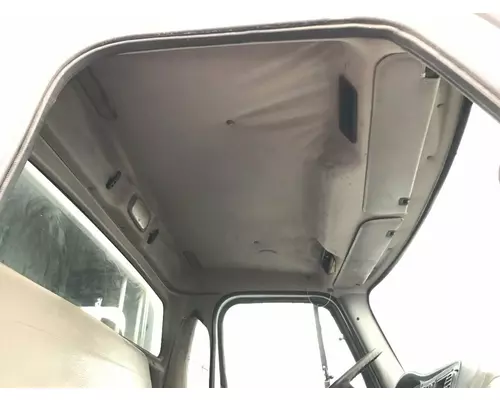 FREIGHTLINER M2-106 Cab Assembly