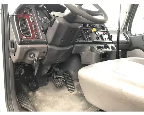 FREIGHTLINER M2-106 Cab Assembly