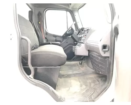 FREIGHTLINER M2-106 Cab Assembly
