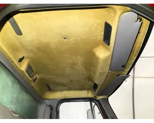 FREIGHTLINER M2-106 Cab Assembly