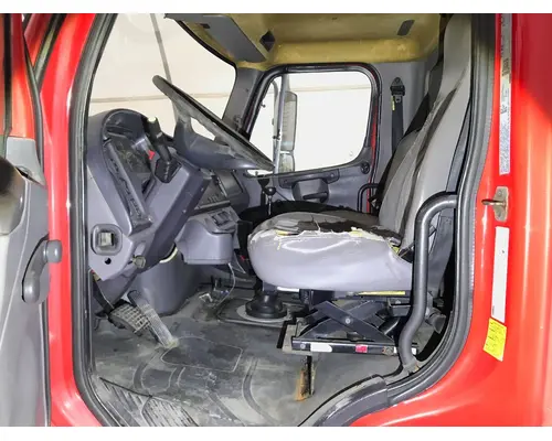 FREIGHTLINER M2-106 Cab Assembly