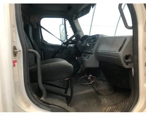FREIGHTLINER M2-106 Cab Assembly