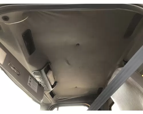 FREIGHTLINER M2-106 Cab Assembly