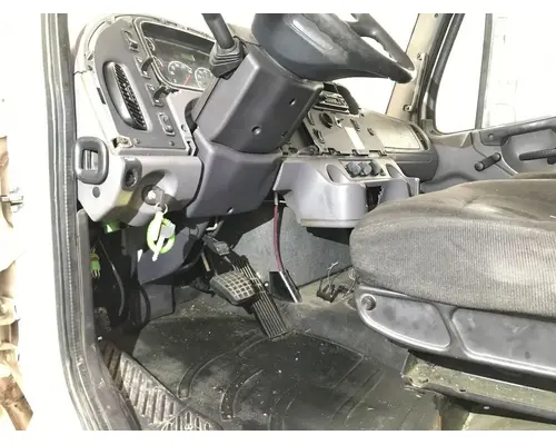 FREIGHTLINER M2-106 Cab Assembly