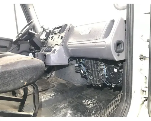 FREIGHTLINER M2-106 Cab Assembly