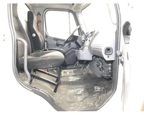 FREIGHTLINER M2-106 Cab Assembly