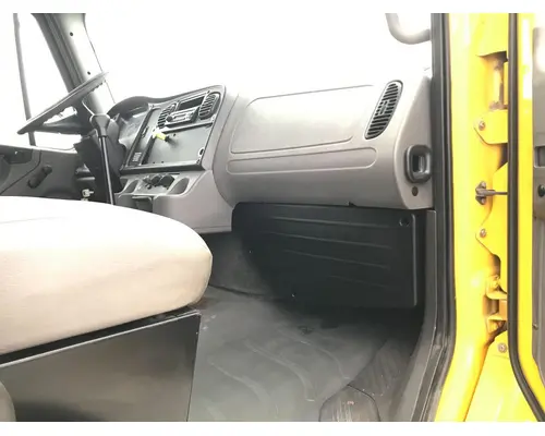 FREIGHTLINER M2-106 Cab Assembly